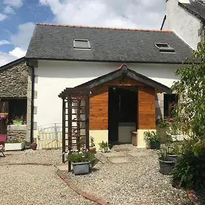  Villa Carhaix
